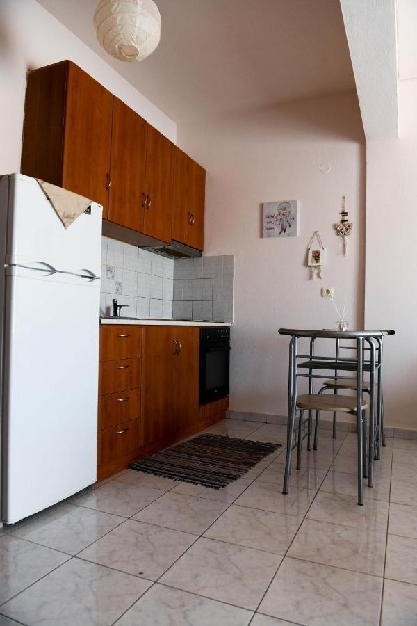 Papi'S Free Parking Apartments 2 - Studio Alejandrópolis Exterior foto